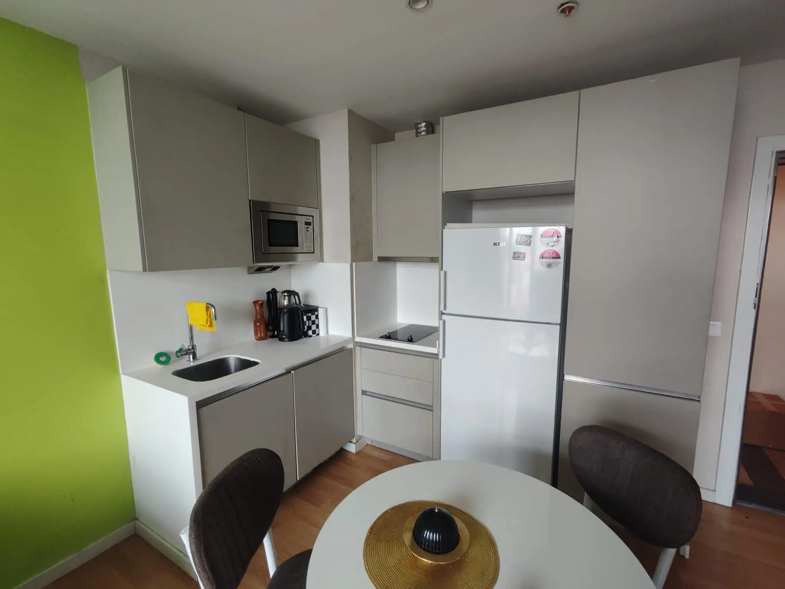 Kitchen area